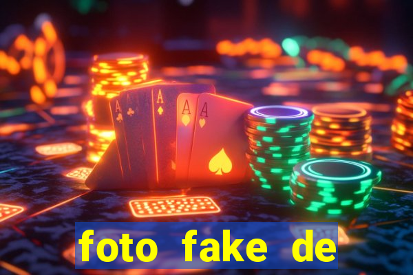foto fake de mulher no espelho