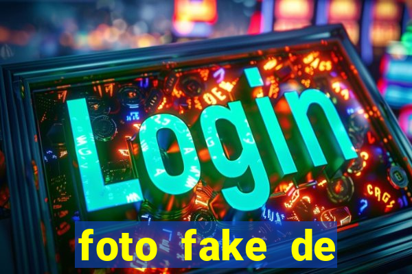 foto fake de mulher no espelho