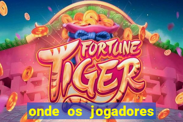 onde os jogadores do corinthians moram