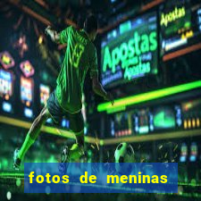 fotos de meninas fake cabelo cacheado