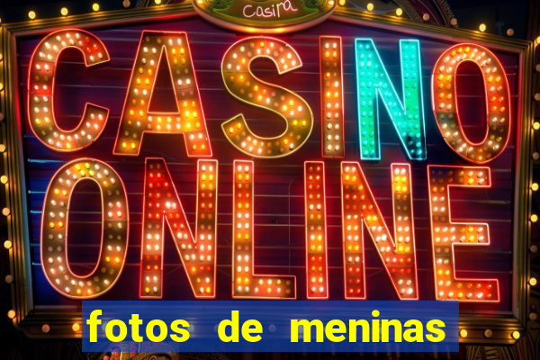 fotos de meninas cacheadas no espelho