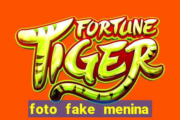 foto fake menina cabelo cacheado