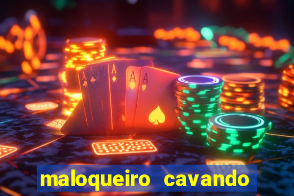 maloqueiro cavando cova censurado