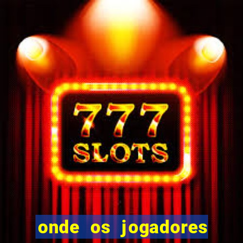 onde os jogadores do corinthians moram