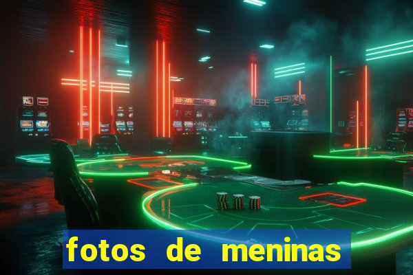 fotos de meninas bonitas fake cabelo cacheado