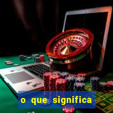 o que significa soprar no ouvido de uma pessoa