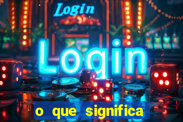o que significa soprar no ouvido de uma pessoa