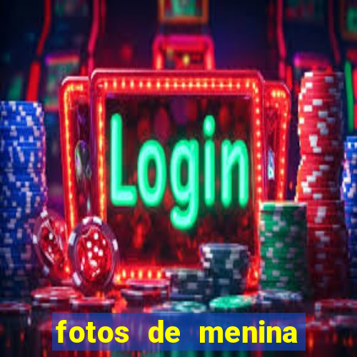 fotos de menina cacheada fake