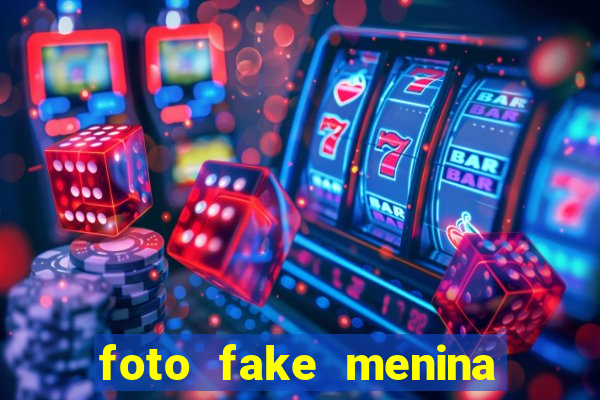 foto fake menina cabelo cacheado