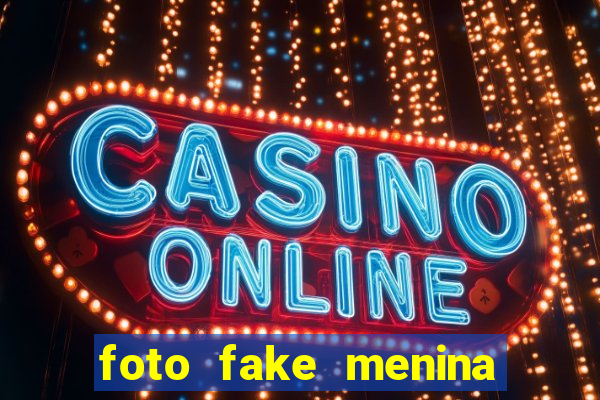 foto fake menina cabelo cacheado